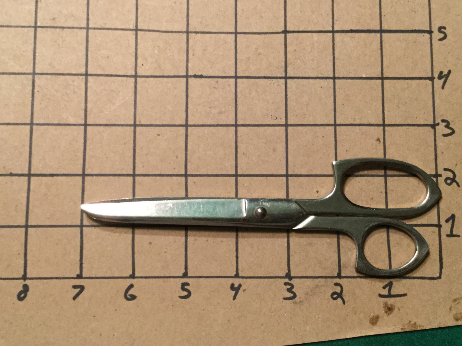 Original vintage 7 inch Scissors --