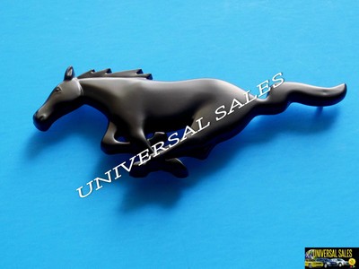 HORSE BLACK GLOSS MUSTANG GRILLE FRONT EMBLEM LOGO PONY 1999-2004 BRAND NEW