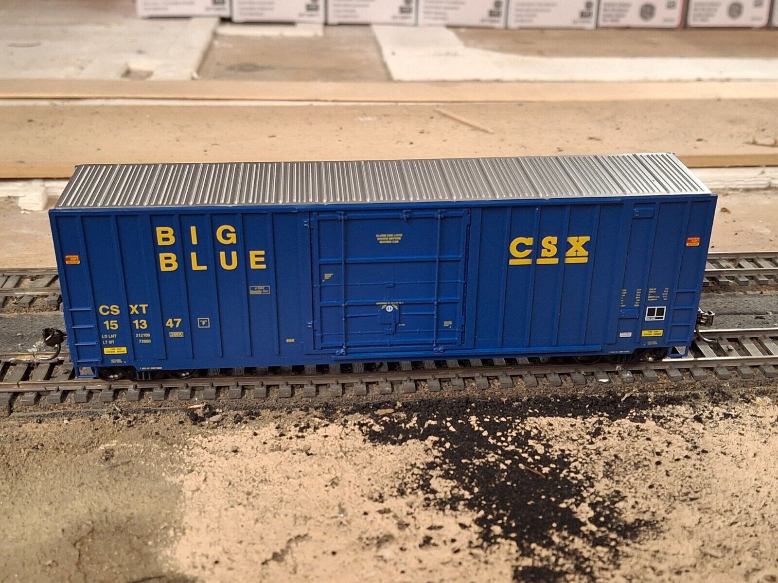 Intermountain HO scale Gunderson 50' High Cube Boxcar - CSX Intermountain HO scale Gunderson 50' High Cube Boxcar - CSX