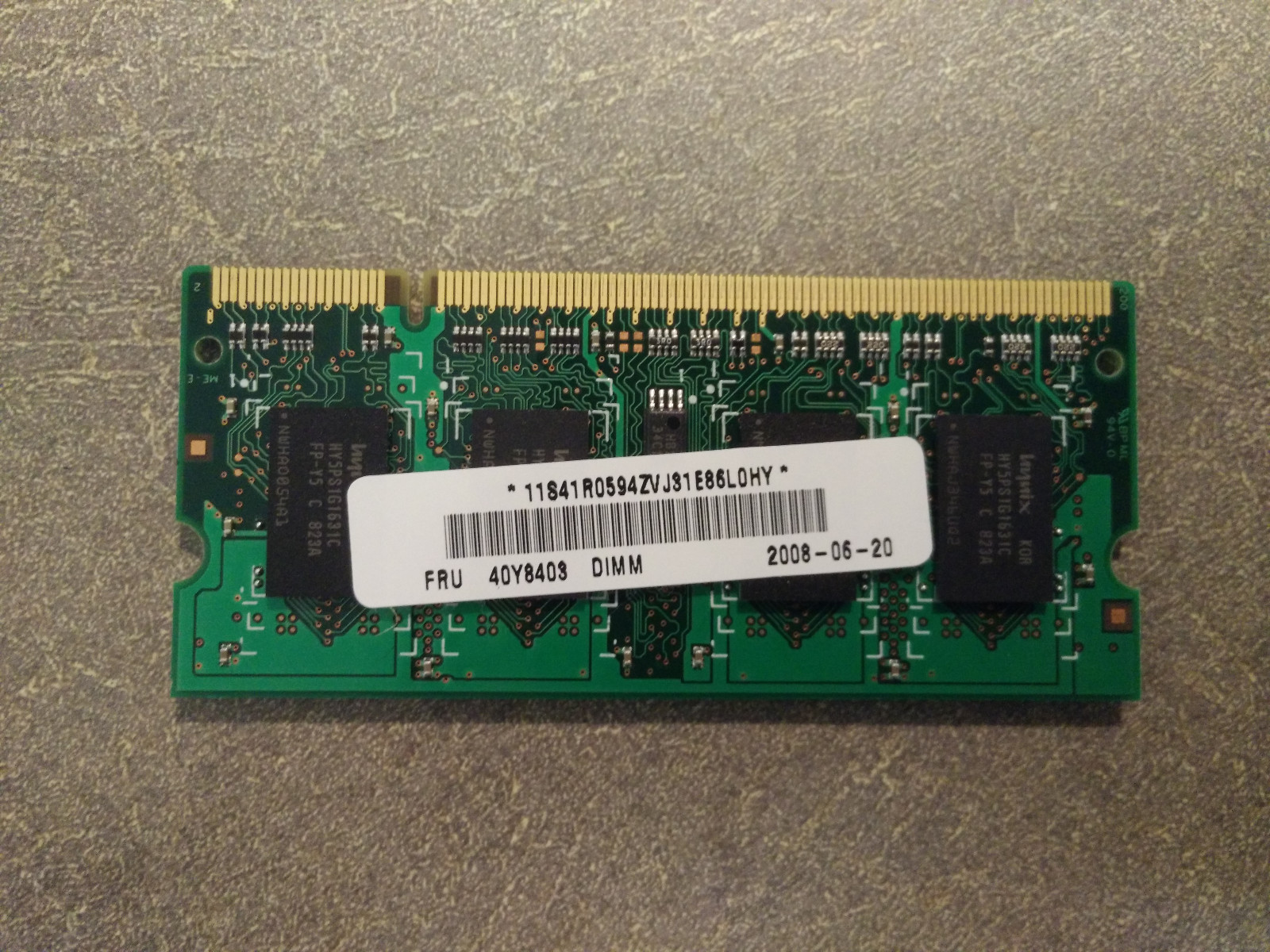 Hynix 1GB 2Rx16 PC2-5300S-555-12 