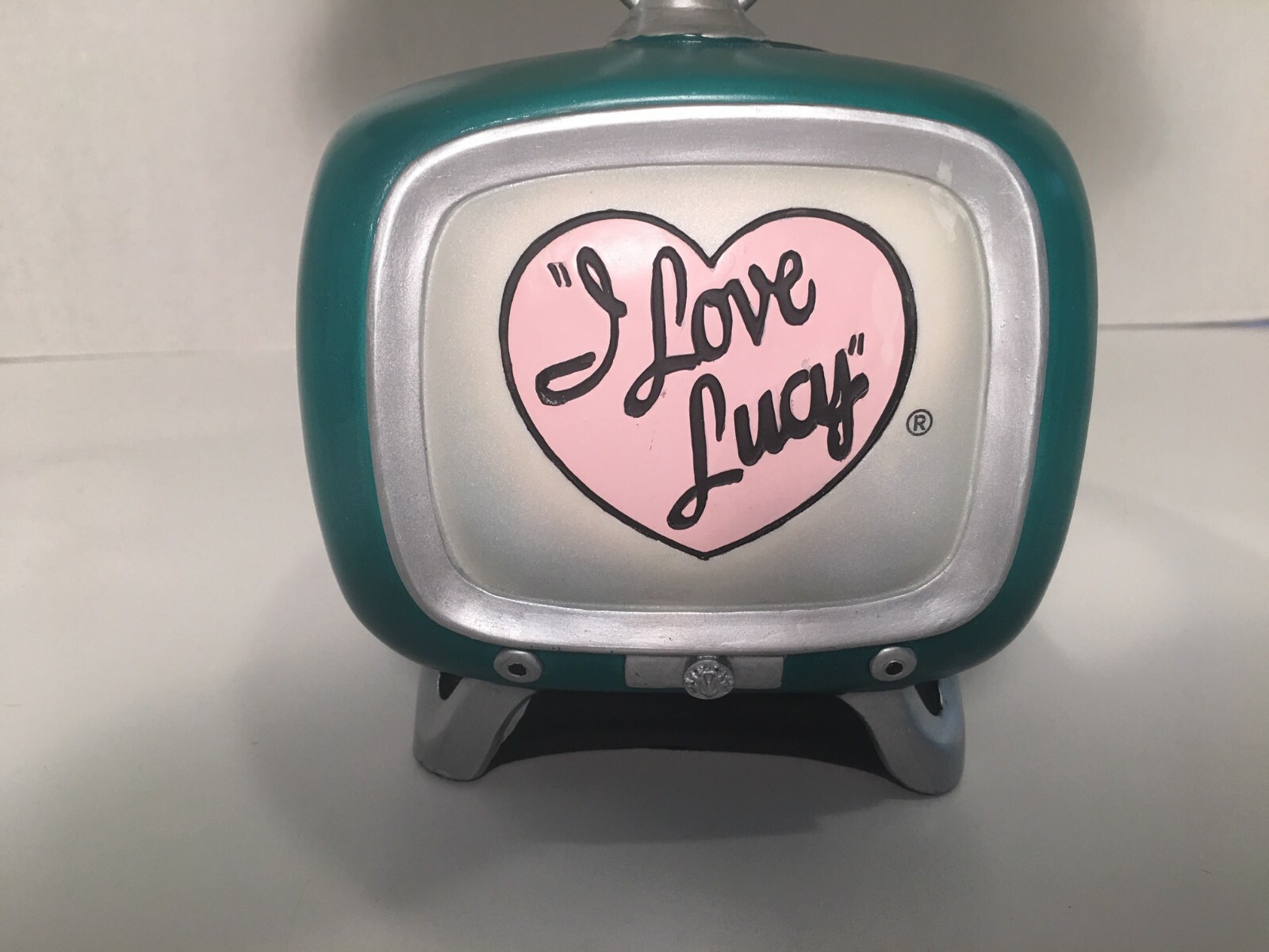 Vandor I Love Lucy Lamp that Lights Up CA Here We Come