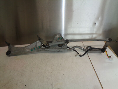 MERCEDES BENZ C CLASS W203 W209 WINDSCREEN WIPER MOTOR MECHANISM 