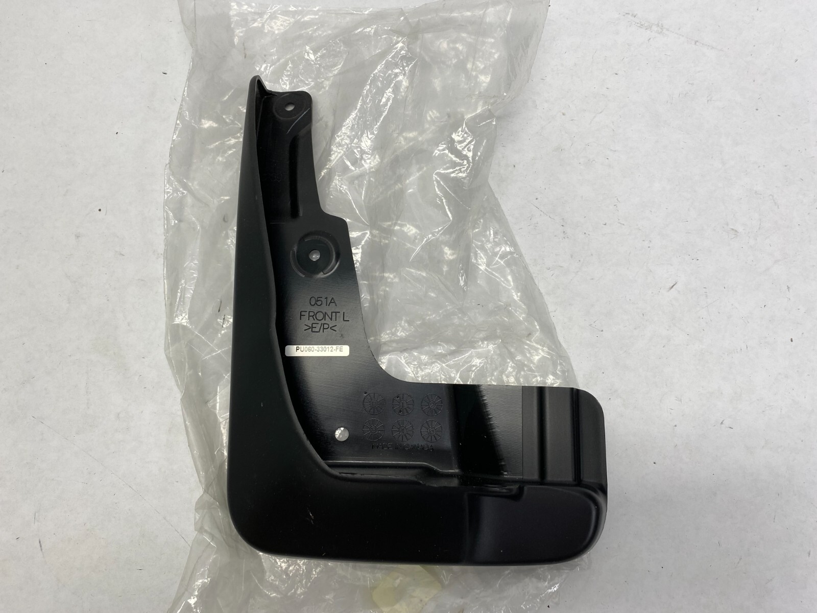 2012-2017 Toyota Camry Front RH Mud Flap Guard Black OEM PU060-33012-FE