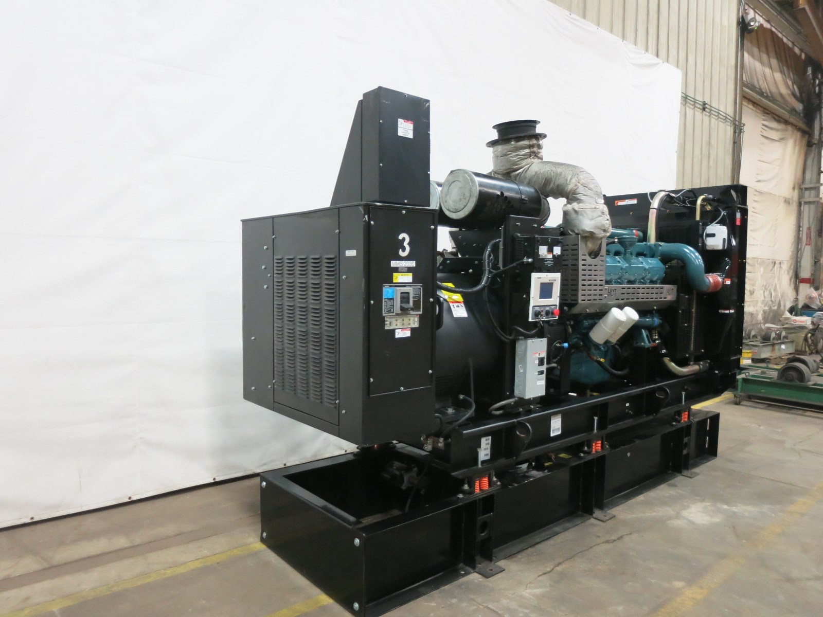 Generac 600 kW diesel generator Doosan P222FE, EPA Tier 2, Yr '09  - CSDG # 2256