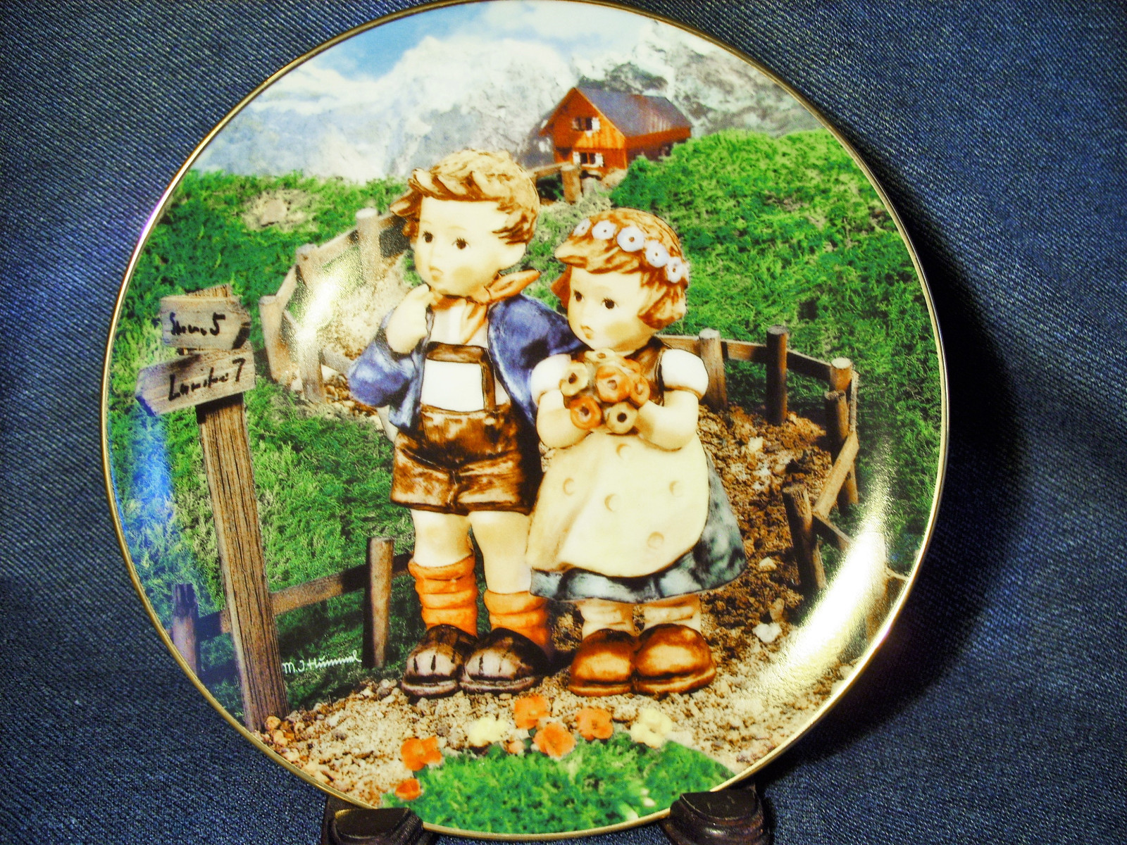 M.J.Hummel Collectors Plate Little Companions Country Crossroads Signed 1990 MIB