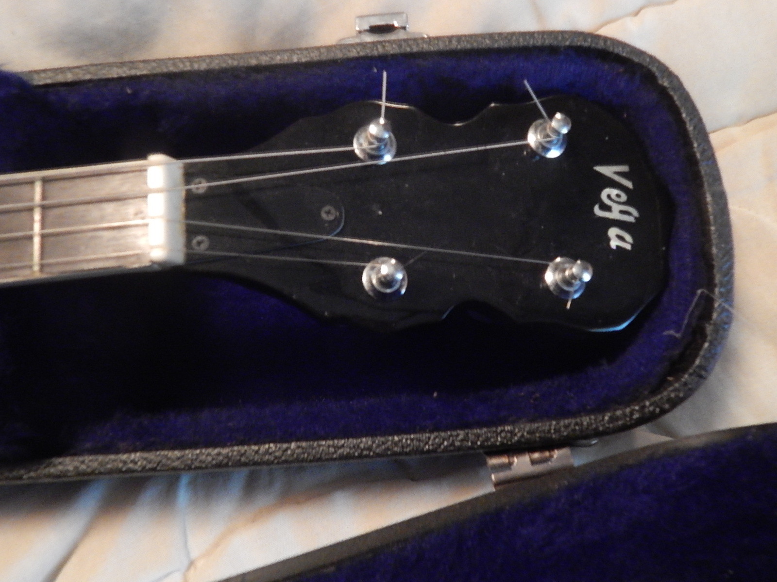 Vega Tenor Banjo, w HSC Excellant Condition