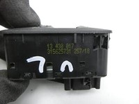 Opel Corsa E 14-19 5T Fensterheberschalter Schalter Links Vorne Opel Corsa E 14-19 12.12.2018 13430017 31562573... Vorschau 6