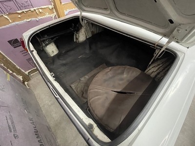 image 4 of interior