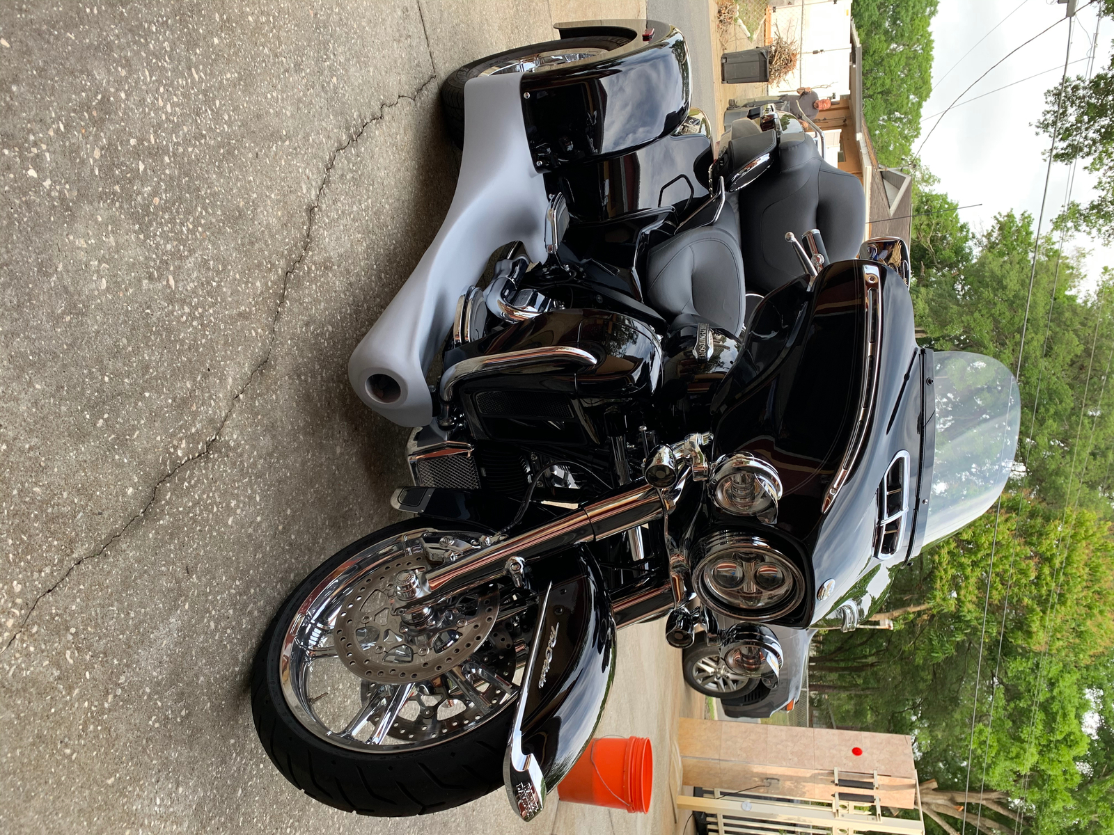 Motor Trike Black Fiberglass Trax Running Board Kit 20142022 Harley