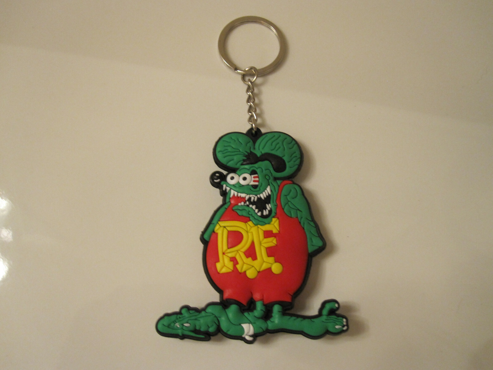 RAT FINK Keychain Key Chain PVC Rubber FOB Metal Ring ED BIG DADDY ROTH Green