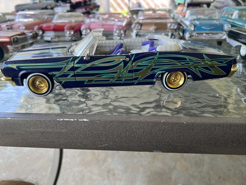 HOT WHEELS COLLECTIBLES '65 IMPALA LOWRIDER MAGAZINE 