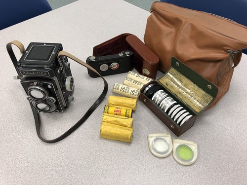 Rolleiflex F&H DBP 3.5F DBGM & Schneider-Kreuznach Xenotar 1:3.5 F75mm Lens