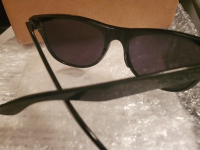 Foto dell'oggetto di un acquirente verificato