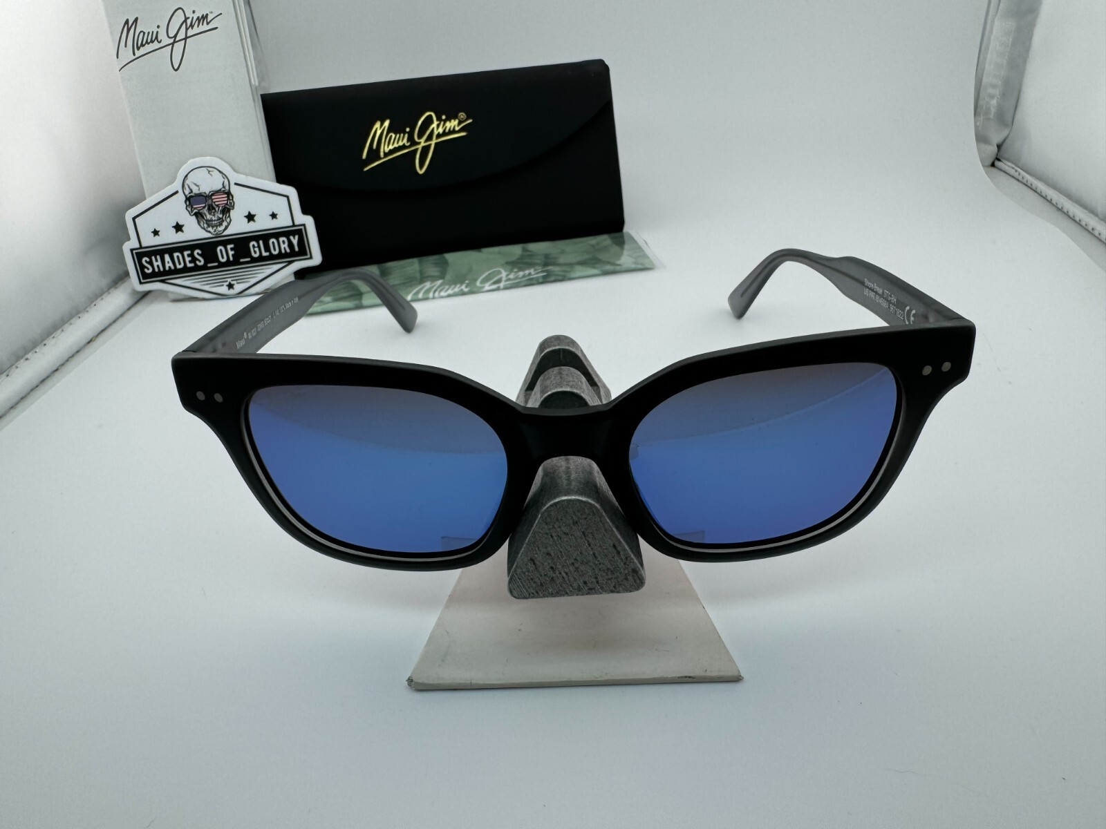 Pre-owned Maui Jim Shorebreak Mj 822-02mg Matte Black Bue Hawaii Polarized Sunglasses In Blue Hawaii Polarized