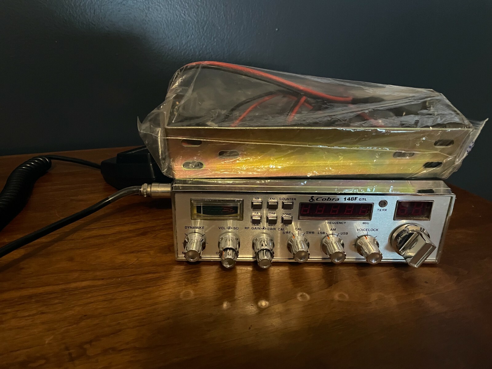 Cobra 148F GTL CB Radio & Talkback for parts or repairのeBay公認海外通販｜セカイモン