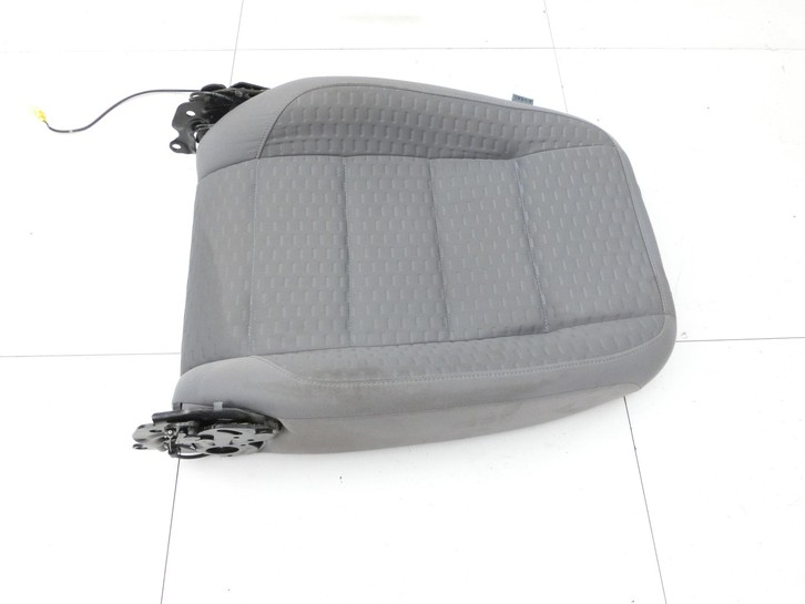 VW Touran 1T 03-06 Rückenlehne Sitzbezug Stoff Grau Rechts Vorne VW Touran 1T 03-06 16.04.2009 1T0883805AG gebraucht Vorschau 3