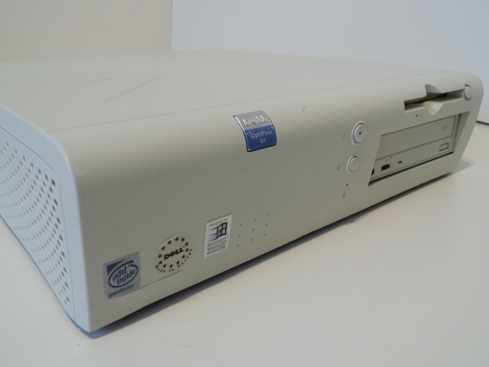 Vintag computer. DELL OptiPlex G1, DC8, Pentium II 400Mhz, 6.4GB | eBay Vintag computer. DELL OptiPlex G1, DC8, Pentium II 400Mhz, 6.4GB | eBay