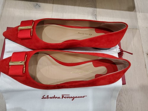 フラットシューズ SALVATORE FERRAGAMO Caramel Suede Ballerinas $_12.JPG?set_id=880000500F
