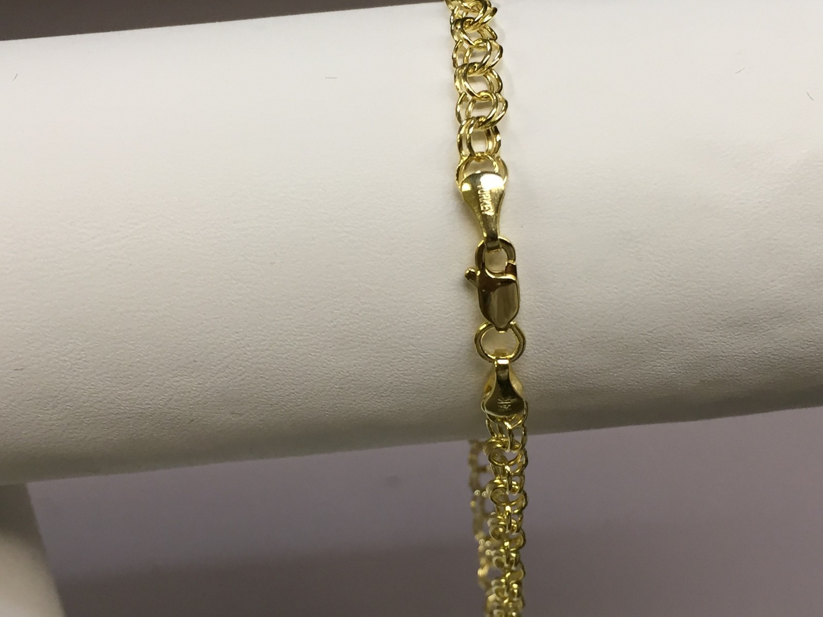 Pre-owned R C I 10k Yellow Gold Double Circle Link Charm Bracelet 2.6gr 7.25 Inch 6 Mm In No Stone