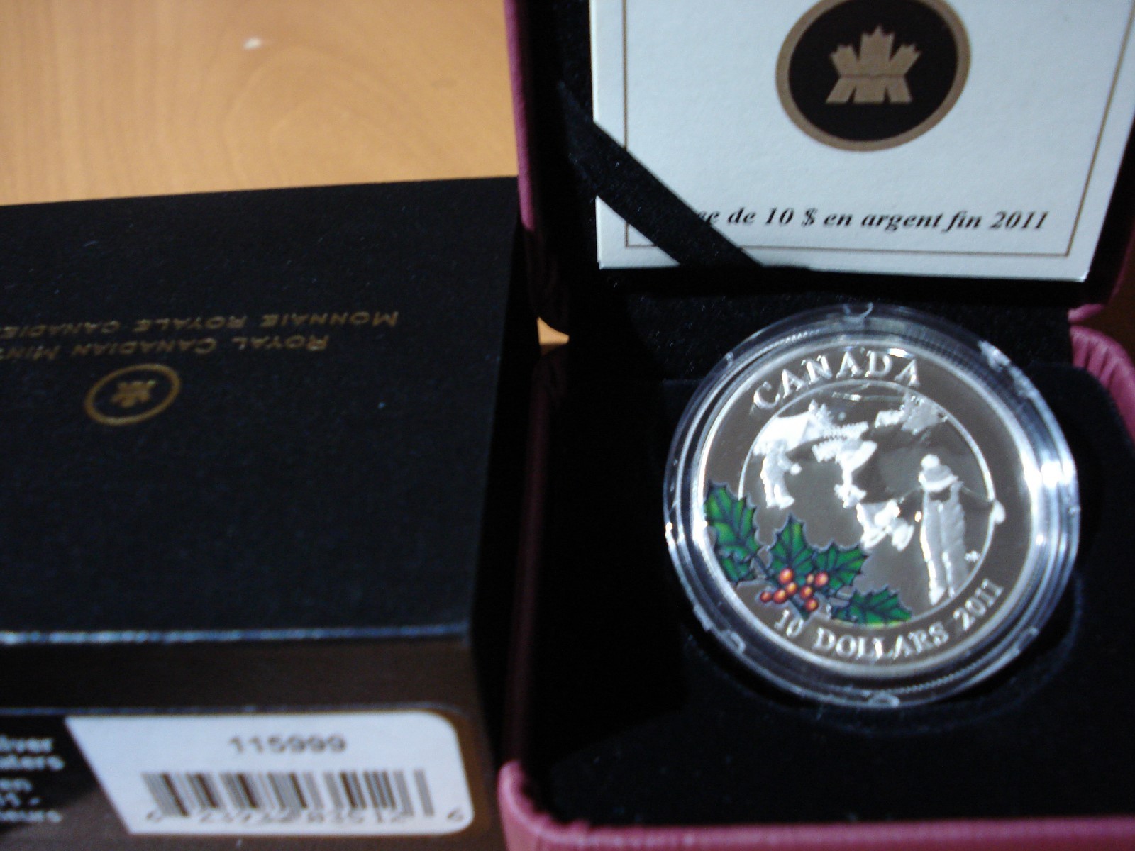 2011 'Little Skaters' Proof $10 Silver Coin .9999 Fine Winter Scene