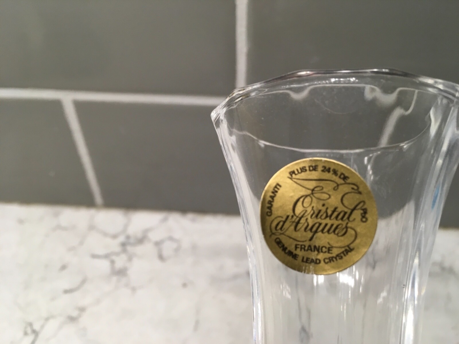 CRISTAL D'ARQUES MASQUERADE 24% LEAD CRYSTAL VASE 8 1/4