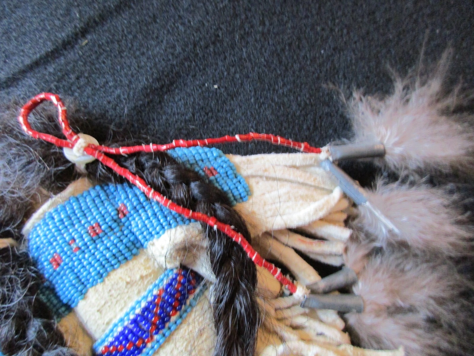 NATIVE AMERICAN BEADED LEATHER DOLL, SOUTH DAKOTA COLLECTOR  SD-0224*08220