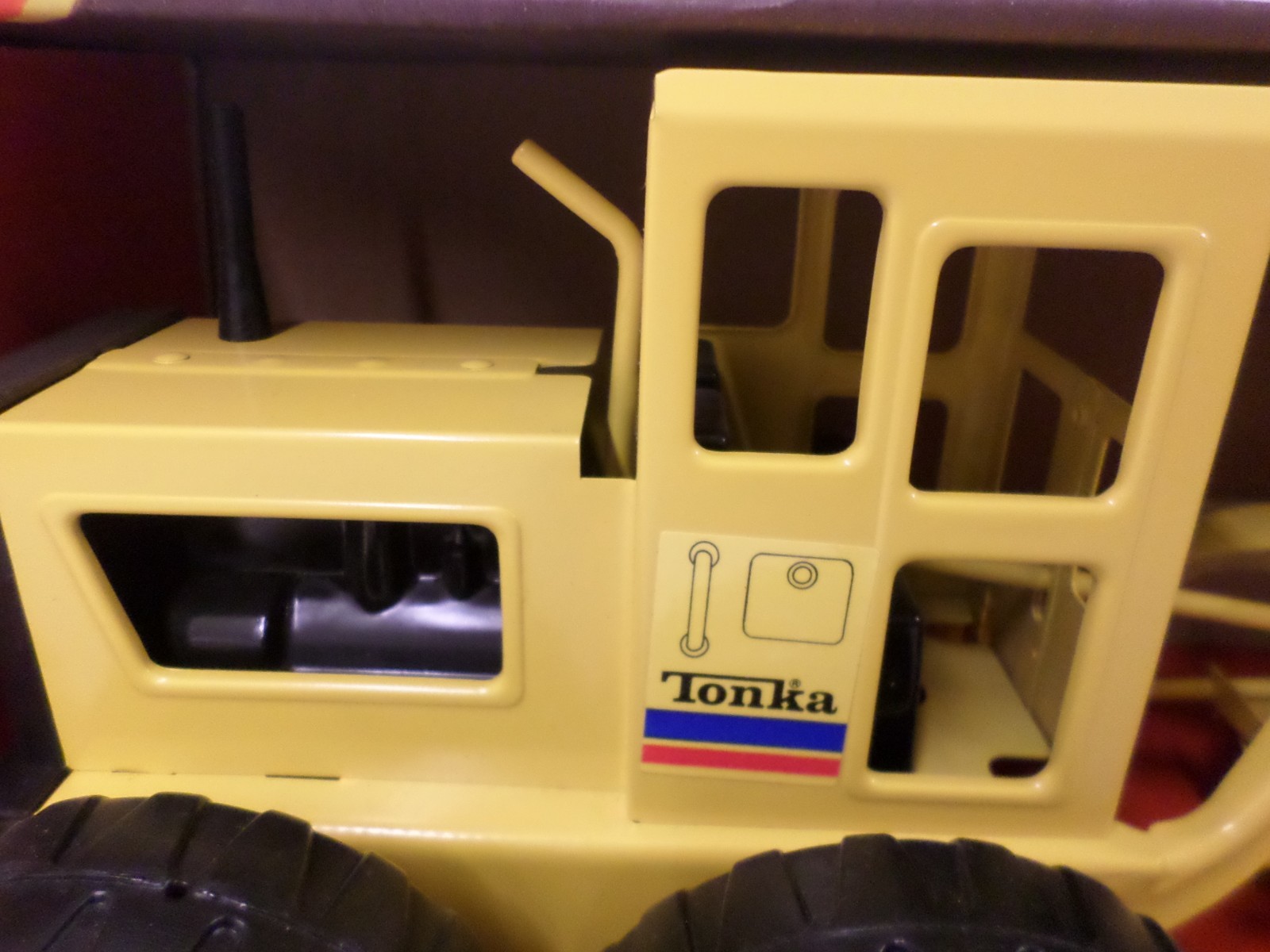 Vintage Pressed Steel Tonka Toy Road Grader # 2510 Yellow 1982 NIB