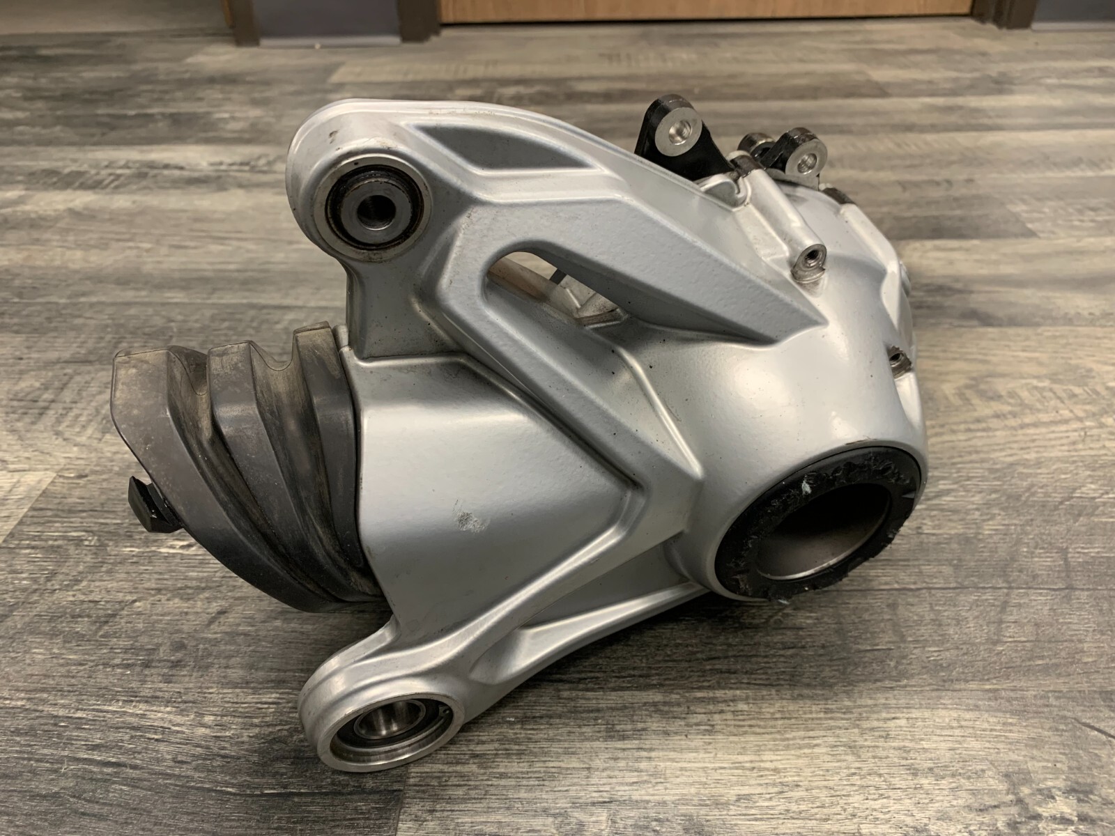 BMW R1200GS リヤタイヤ　スポークホイール　KENDA BMW R1200GS リヤタイヤ スポークホイール KENDA - メルカリ