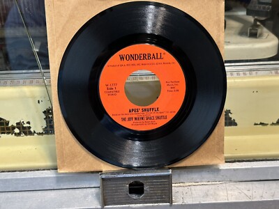 JEFF WAYNE SPACE SHUTTLE-APE'S SHUFFLE/THEME FROM STAR TREK/1975/MINT- VINYL