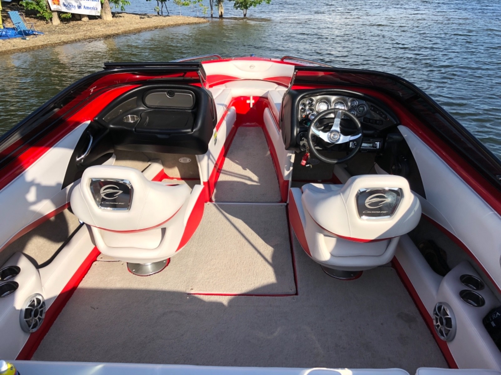 2014 Crownline 21ss w/ 350Mag