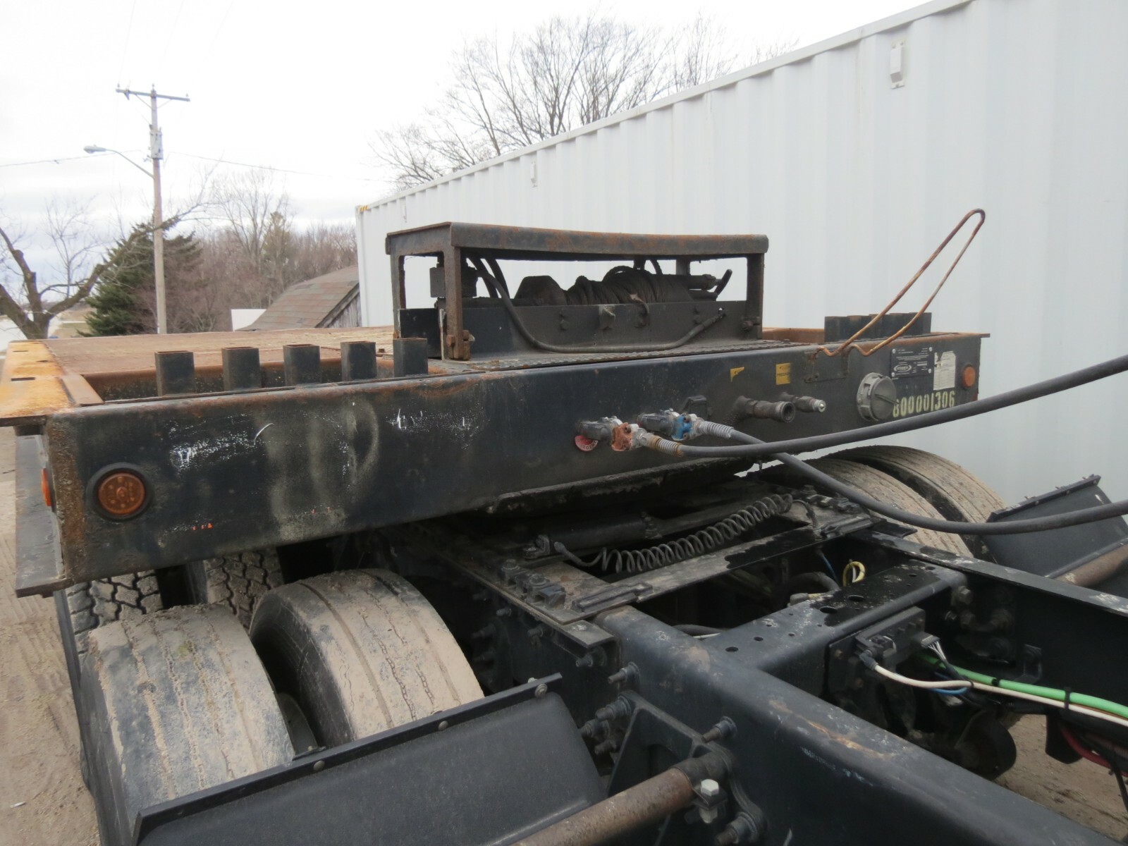 2013 Ledwell 48' hydraulic dovetail trailer