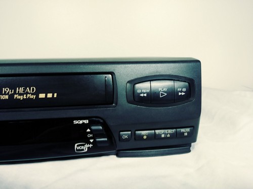 JVC HR-VP473U VCR Video Cassette Recorder Player 4-Head HQ