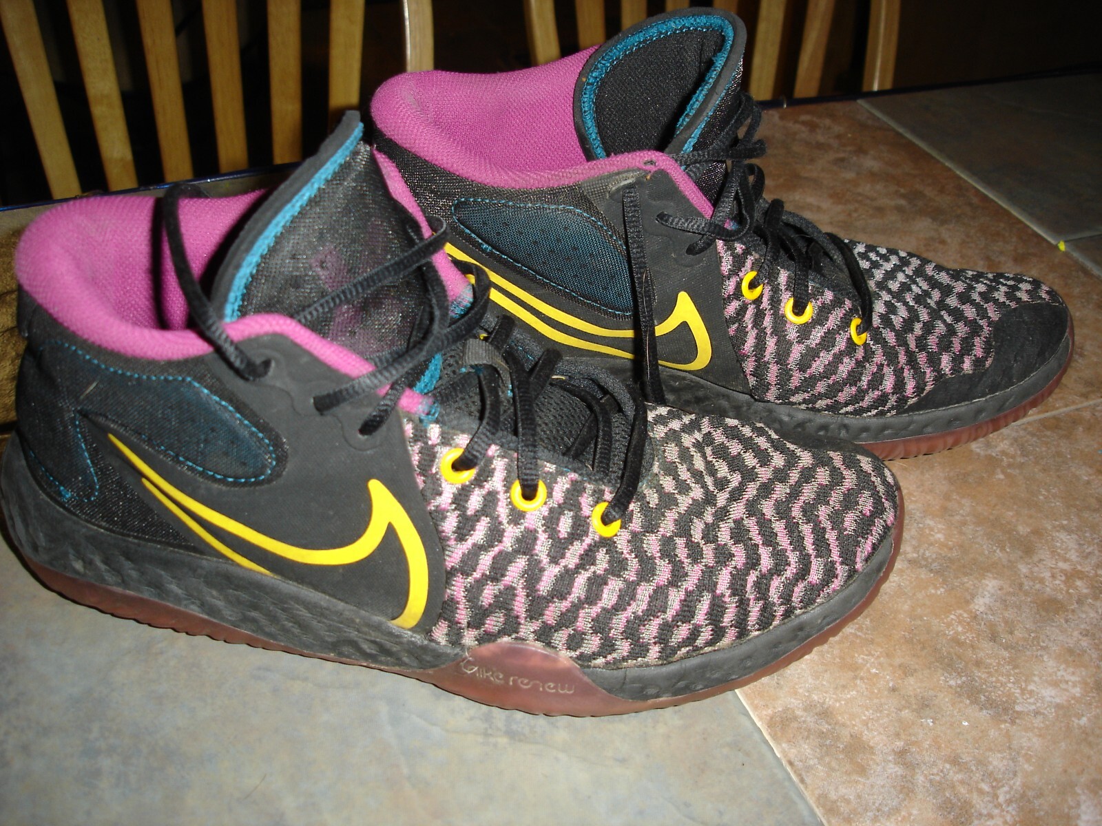 「美品」Nike KD Trey 5 VIII ep Nike KD Trey 5 VIII EP White Royal Tint for Sale