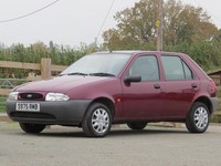 Ford Fiesta 1.3 Finesse +TIMEWARP+ 5dr Same family from new. Hpi clear.