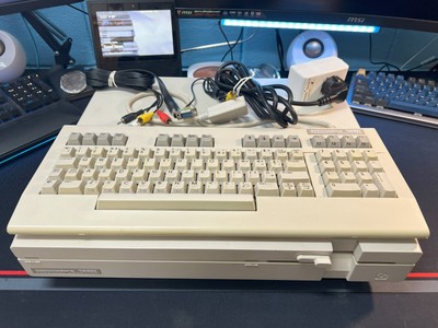 Working Commodore 128D Computer w/Keyboard