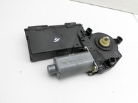 Audi A4 8E B6 00-04 Kombi Fensterhebermotor Links Vorne Audi A4 8E B6 00-04 07.06.2002 8E1959801G 8E1959801 gebraucht Vorschau 1