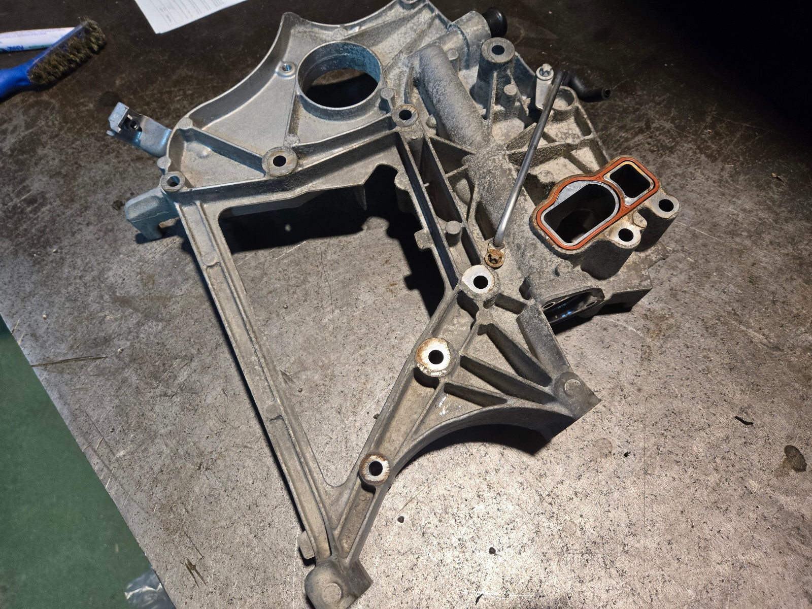 MERCEDES SPRINTER W906 2.1 DIESEL WATER PUMP BRACKET A6512011509 - Picture 12 of 12