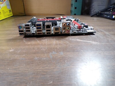 ASUS MAXIMUS IV GENE-Z MOTHERBOARD