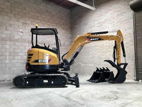 2016 SANY SY35U Excavator