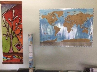 Scratch off travel map of the world - Easy to scratch off world tra... BRAND NEW