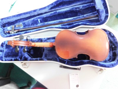 3/4 ETUDE NAGOYE SUZUKI VIOLIN & CASE USED