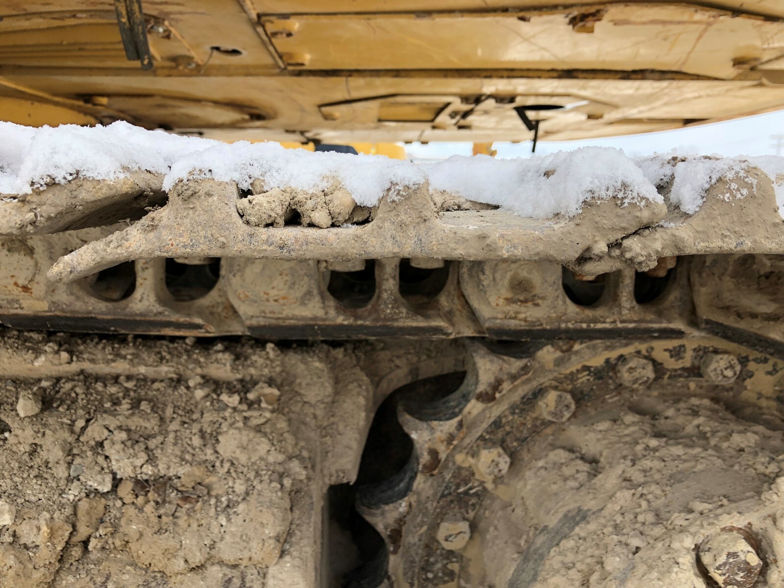 2004 CAT 325CL