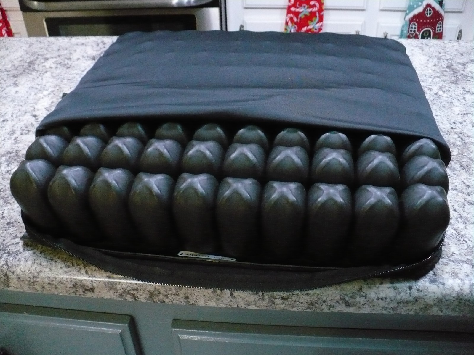 ROHO wheelchair cushion 18' X 16