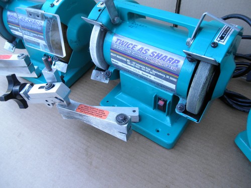 TWICE AS SHARP SCISSORS SHARPENER WOLF INDUSTRIES OOKAMI GOLD STANDARD