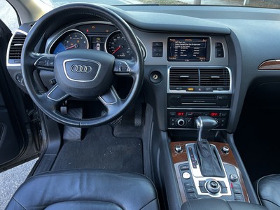 image 7 of interior