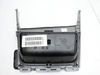 BMW 318Ci E46 00-03 Cabrio Ablagefach Staufach Fach BMW 318Ci E46 00-03 25.02.2002 51.16-7136190 gebraucht Vorschau 5