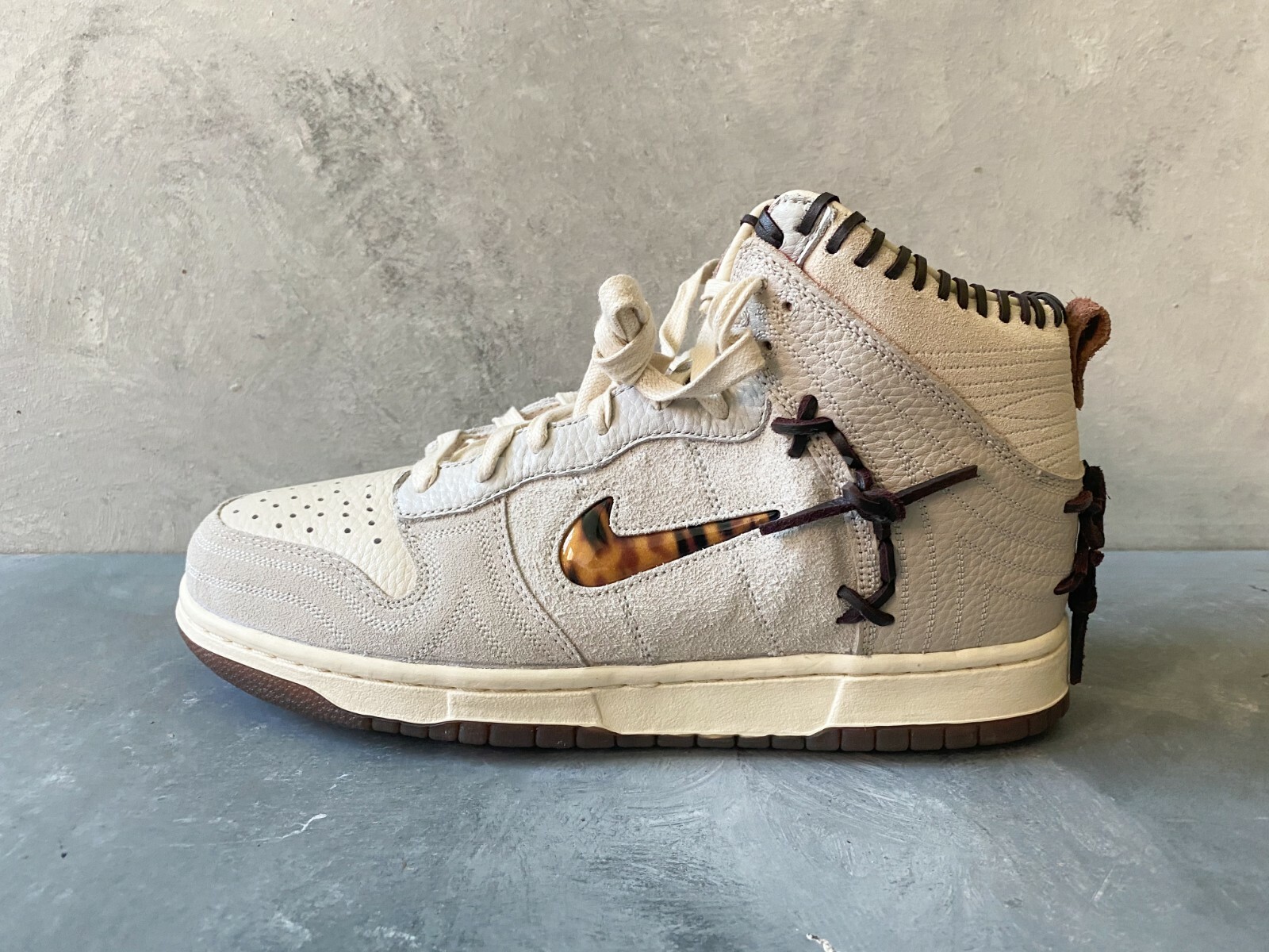 nike dunk high bodega legend