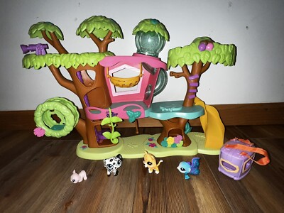 Littlest Pet Shop LPS Playset Magic Motion Treehouse with Accessories and 4 Pets