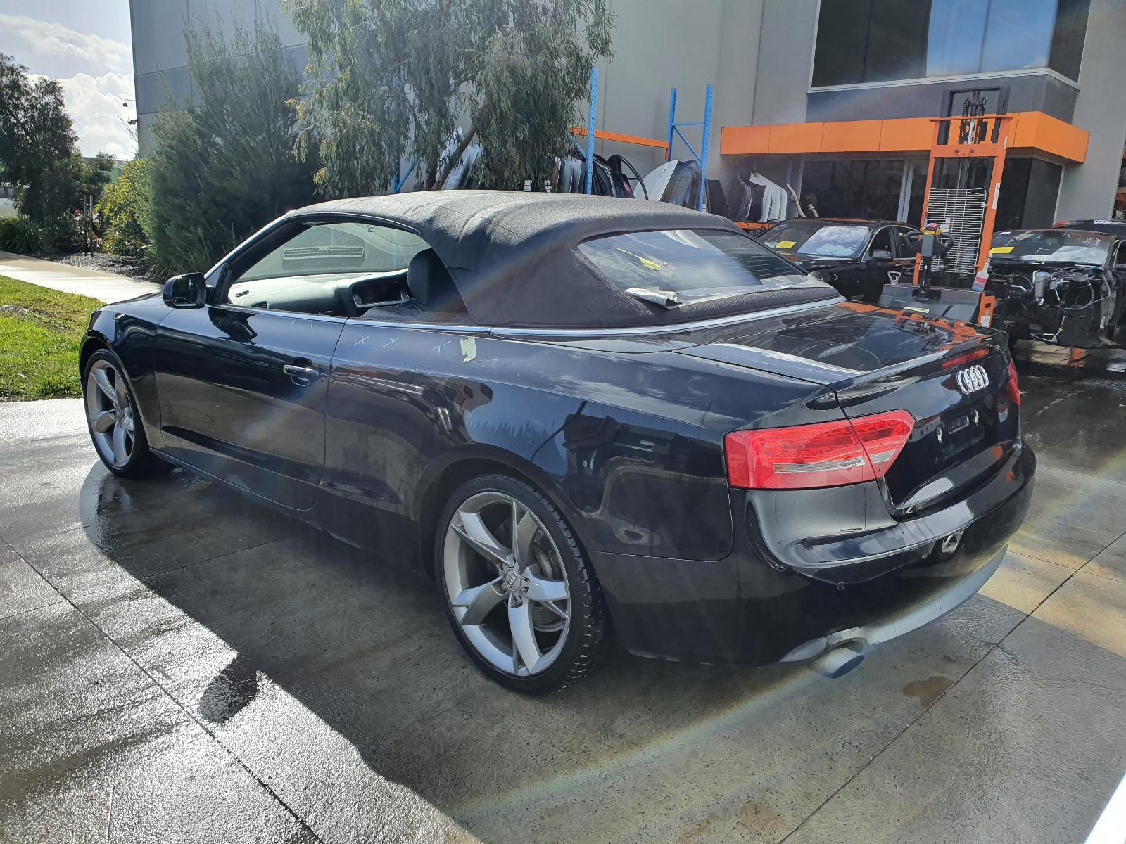 2009 Audi A5 /RS5/S5 8F LEFT DOOR MIRROR CABRIO MANUAL FOLD NON MEMORY NON LAN image 10