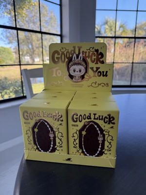 Authentic) Pop Mart Labubu The Monster Good Luck To You